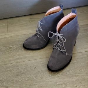 Seychelles suede gray size 8 boots